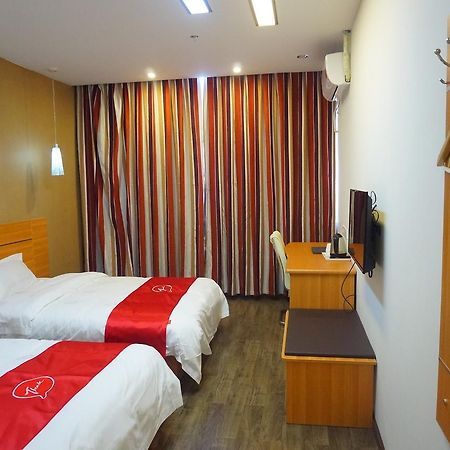 Thank Inn Chain Hotel Guizhou Zunyi Huichuan District Huichuan Avenue Екстериор снимка