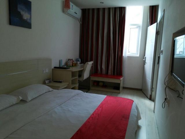 Thank Inn Chain Hotel Guizhou Zunyi Huichuan District Huichuan Avenue Екстериор снимка