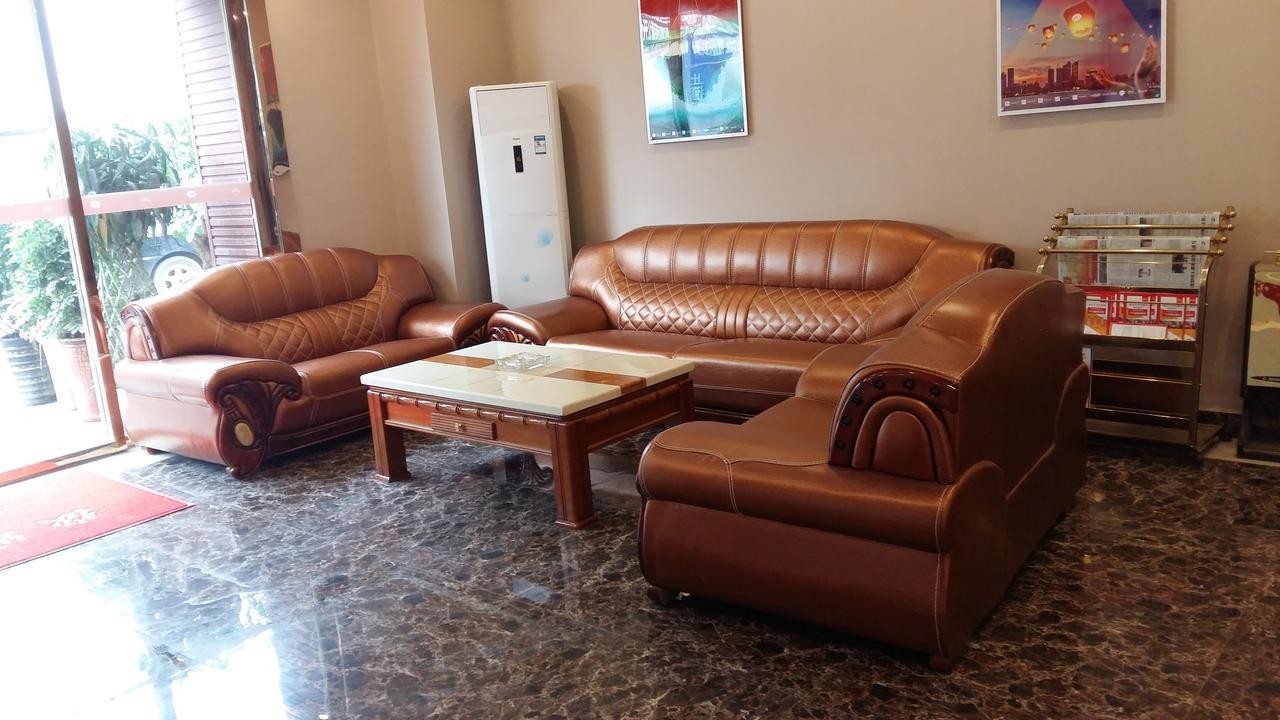 Thank Inn Chain Hotel Guizhou Zunyi Huichuan District Huichuan Avenue Екстериор снимка