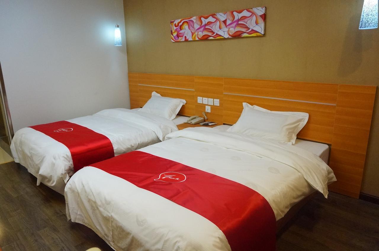 Thank Inn Chain Hotel Guizhou Zunyi Huichuan District Huichuan Avenue Екстериор снимка